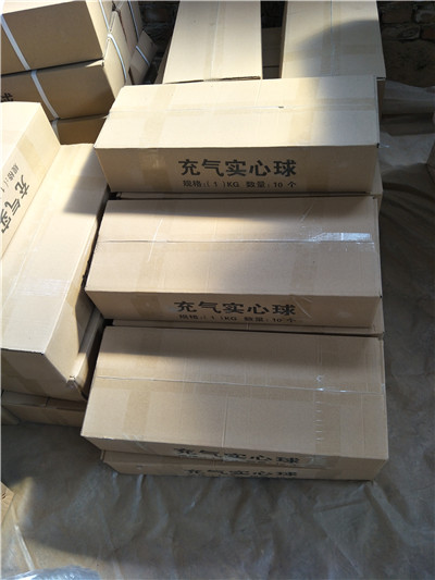 體操墊、羽毛球柱、實心球、海綿包大量現貨